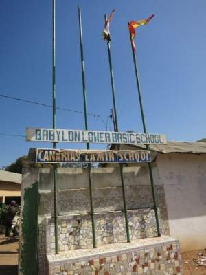 Primary en nursery school - Kinderen Van Lamin